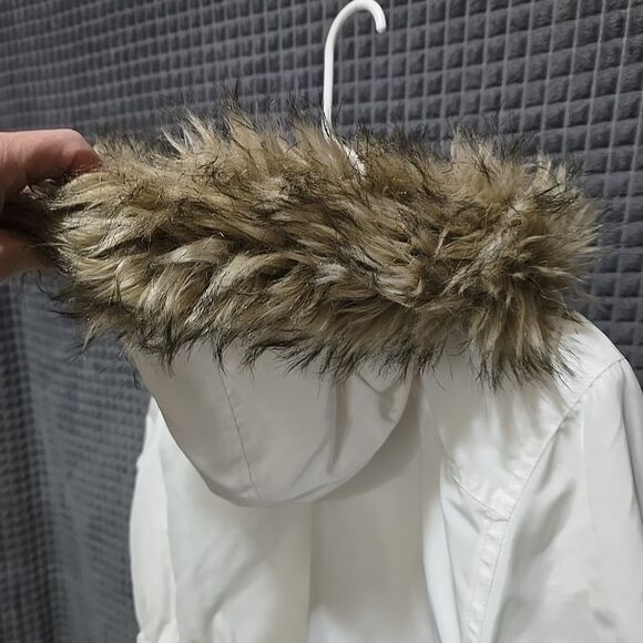 White Hooded Insulated Jacket Coat XL Fur Trim Zip Pennylane Ski Puffer Preppy - Picture 13 of 16